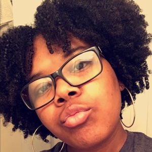 Meet your Posher, Imani